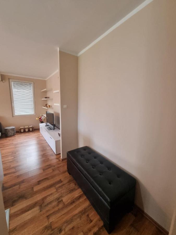 Hawaii- 2 Bdr, Arena, Sava Centar, Free Parking Leilighet Beograd Eksteriør bilde