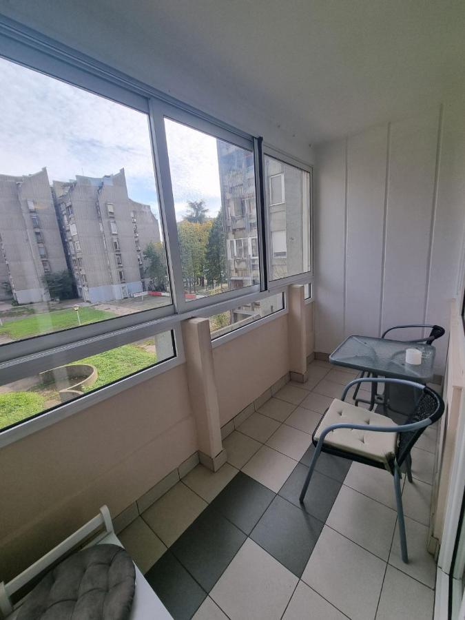 Hawaii- 2 Bdr, Arena, Sava Centar, Free Parking Leilighet Beograd Eksteriør bilde
